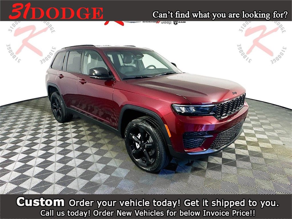 New 2025 Jeep Grand Cherokee Altitude image 1