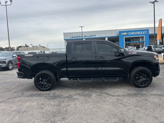 Used 2024 Chevrolet Silverado 1500 LT Trail Boss image 2