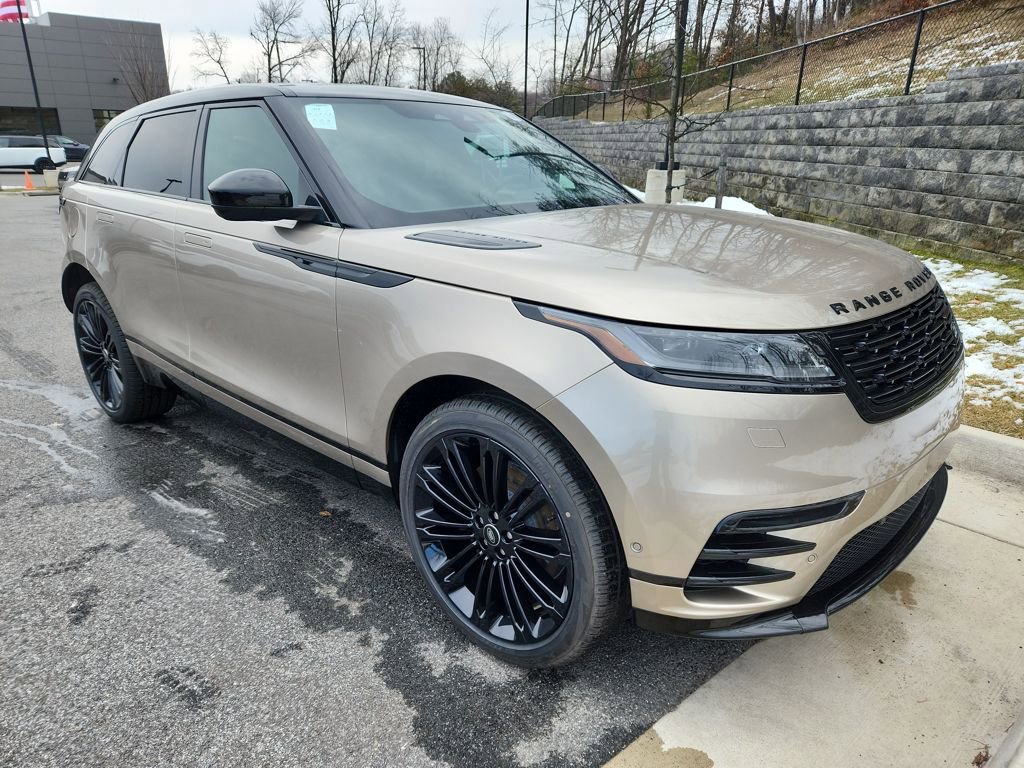 New 2026 Land Rover Range Rover Velar Dynamic SE image 10