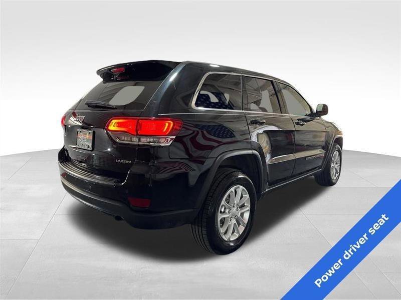 Used 2022 Jeep Grand Cherokee Laredo E AWD/4WD image 5