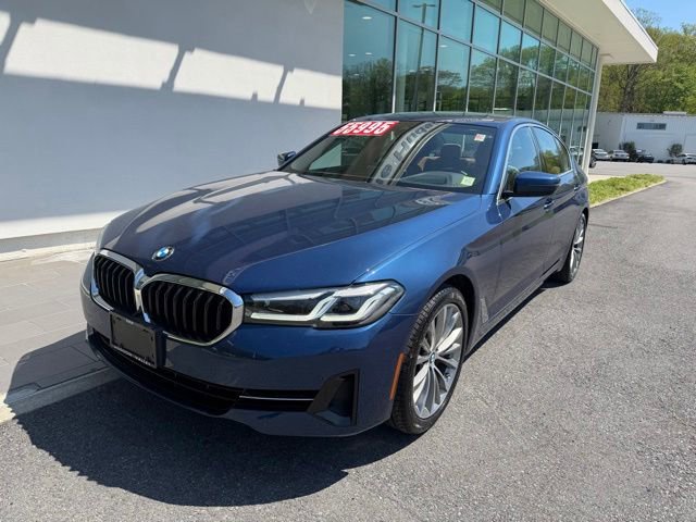 Certified 2023 BMW 540i xDrive w/ Premium Package AWD/4WD image 3