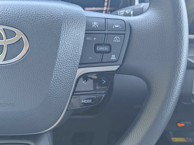Used 2026 Toyota Camry LE FWD image 22