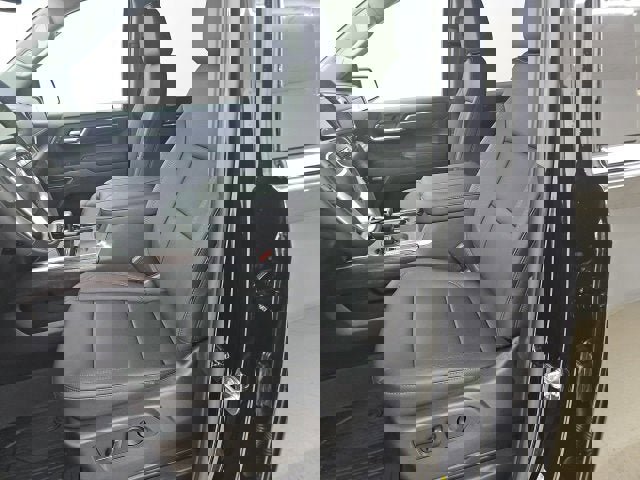 New 2026 GMC Sierra 1500 SLT w/ SLT Premium Plus Package image 25