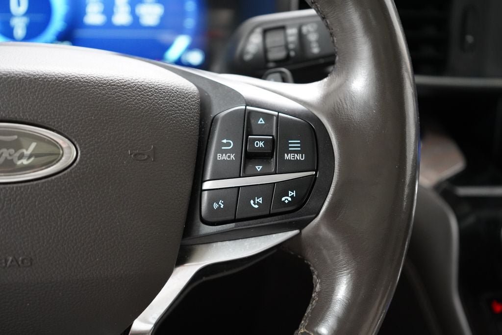 Used 2021 Ford Explorer Platinum w/ Equipment Group 601A AWD/4WD image 15