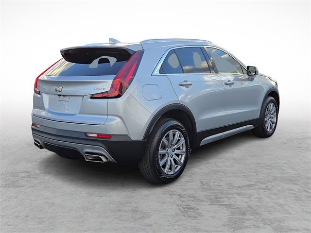 Used 2022 Cadillac XT4 Premium Luxury w/ Safety Alert Package image 5