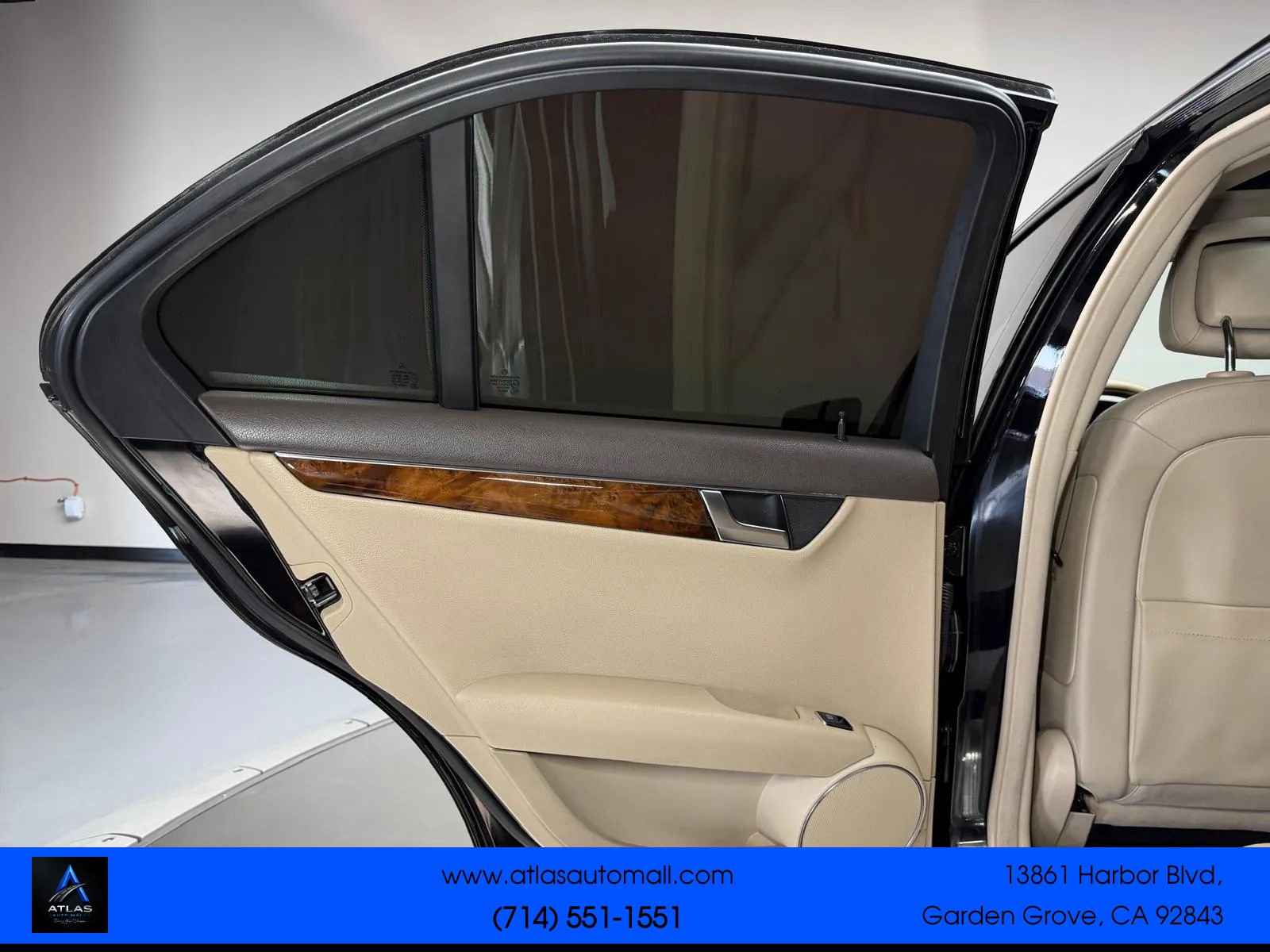 Used 2012 Mercedes-Benz C 250 Sedan image 14
