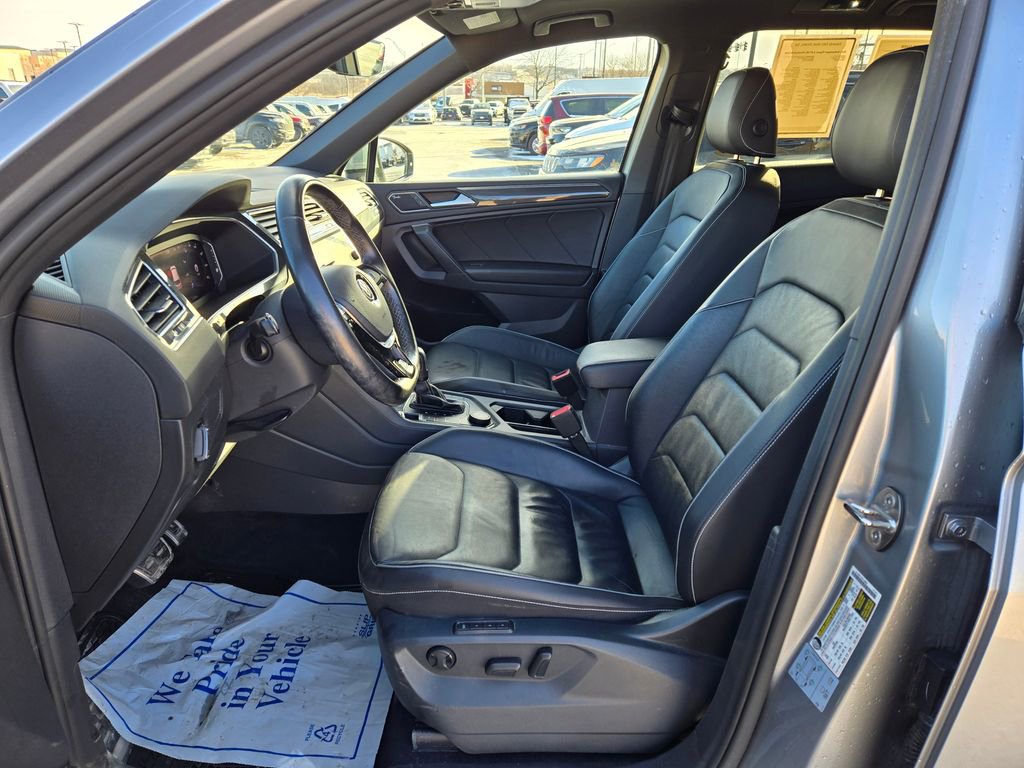 Used 2021 Volkswagen Tiguan SEL Premium R-Line image 15