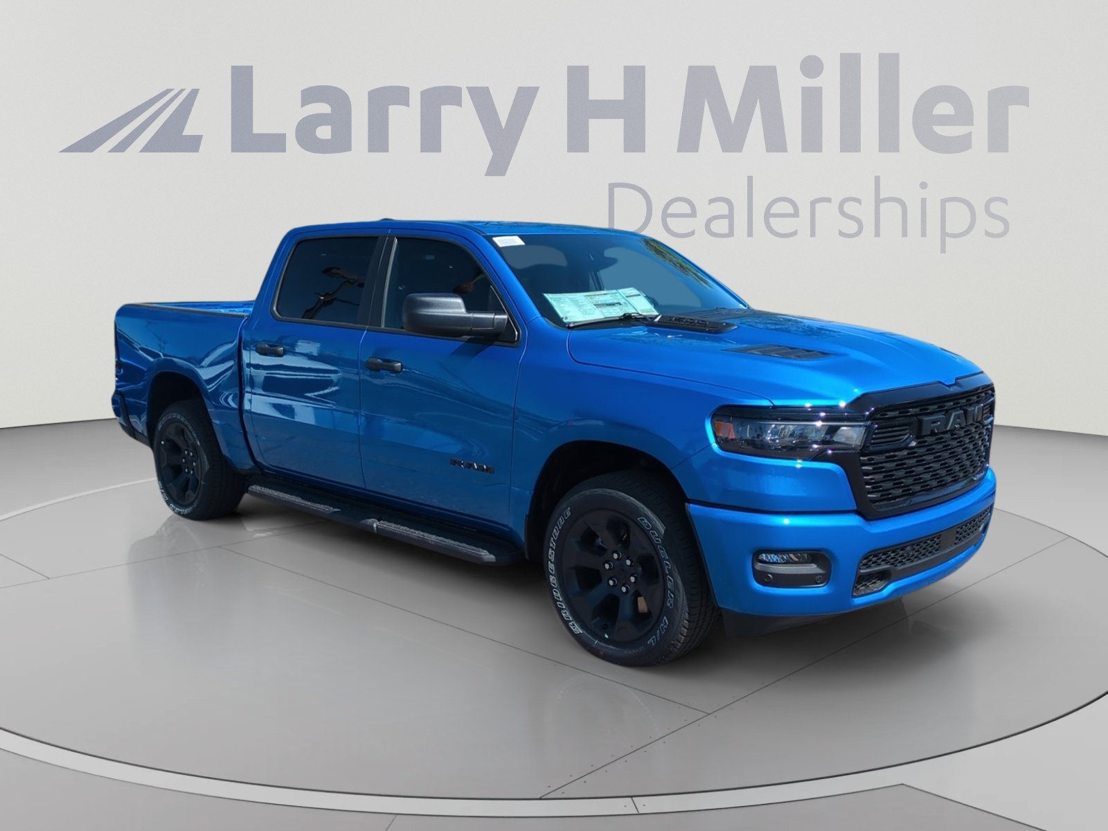 New 2026 RAM 1500 Express AWD/4WD image 7