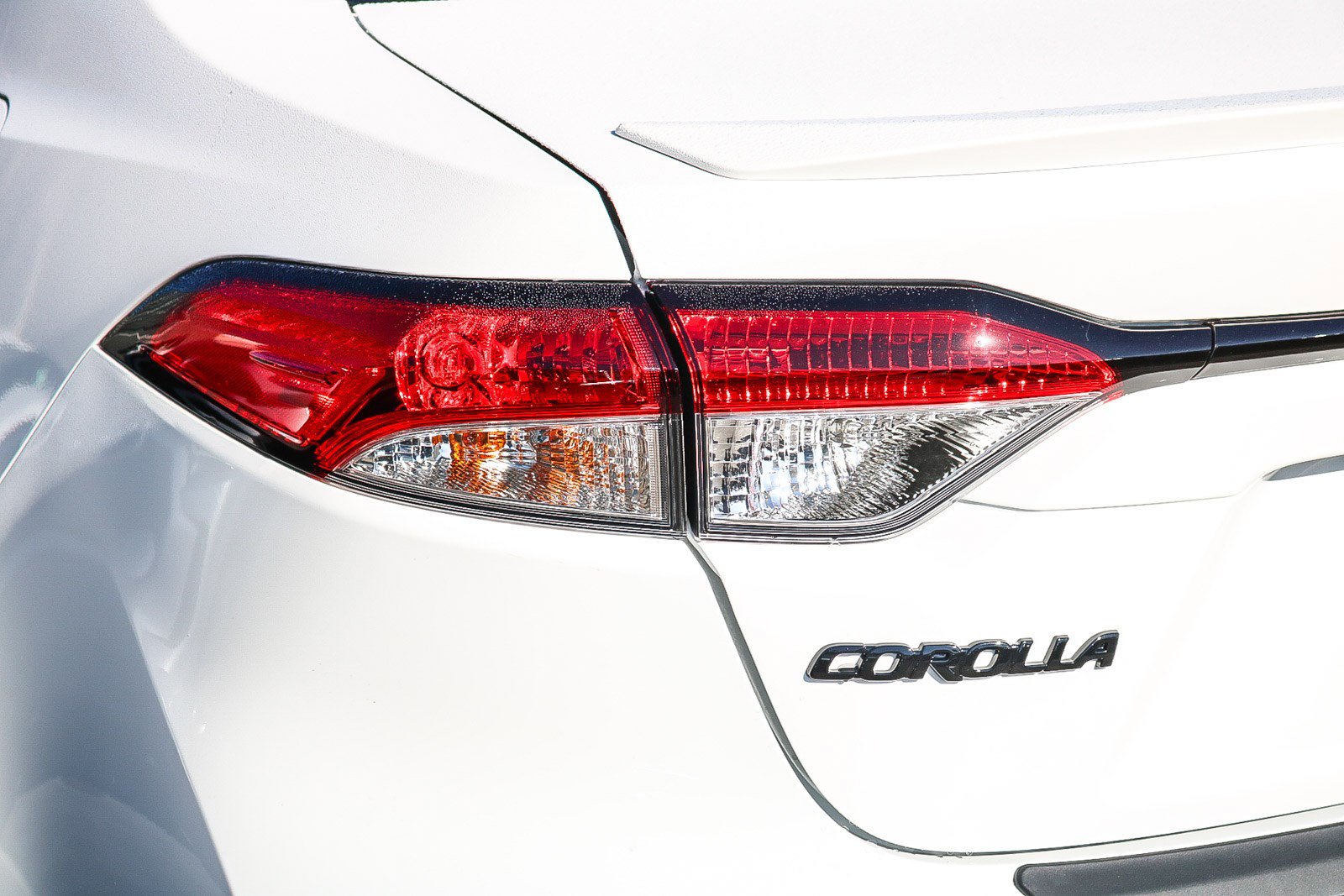 New 2026 Toyota Corolla SE FWD image 10