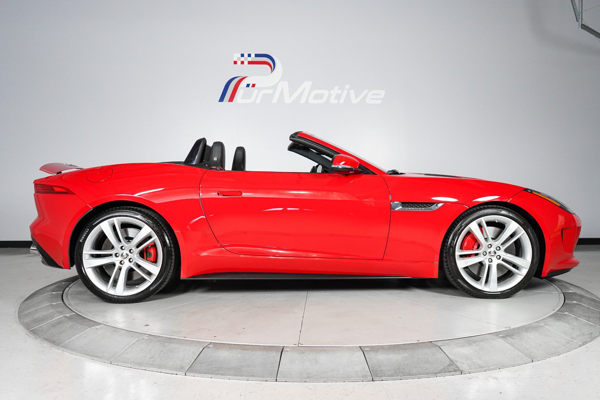 Used 2014 Jaguar F-TYPE S RWD image 23