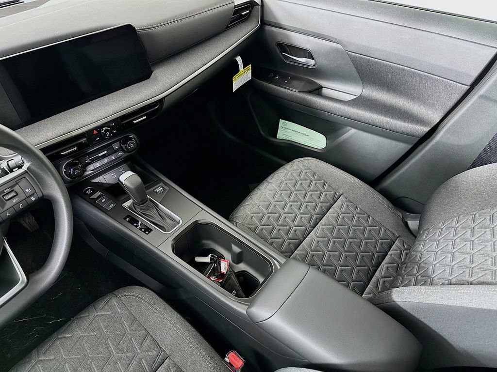 New 2026 Nissan Kicks SV w/ SV Premium Package image 31