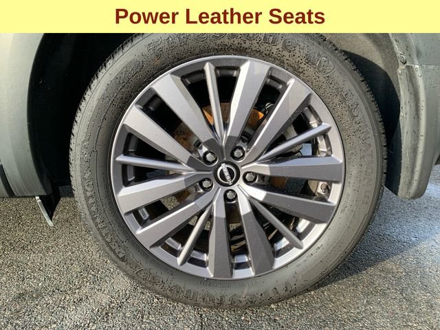 Used 2023 Nissan Pathfinder SL w/ SL Premium Package image 9