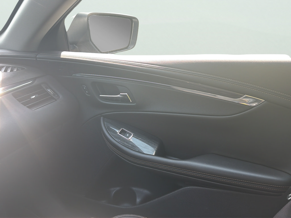 Used 2016 Chevrolet Impala LTZ FWD image 22