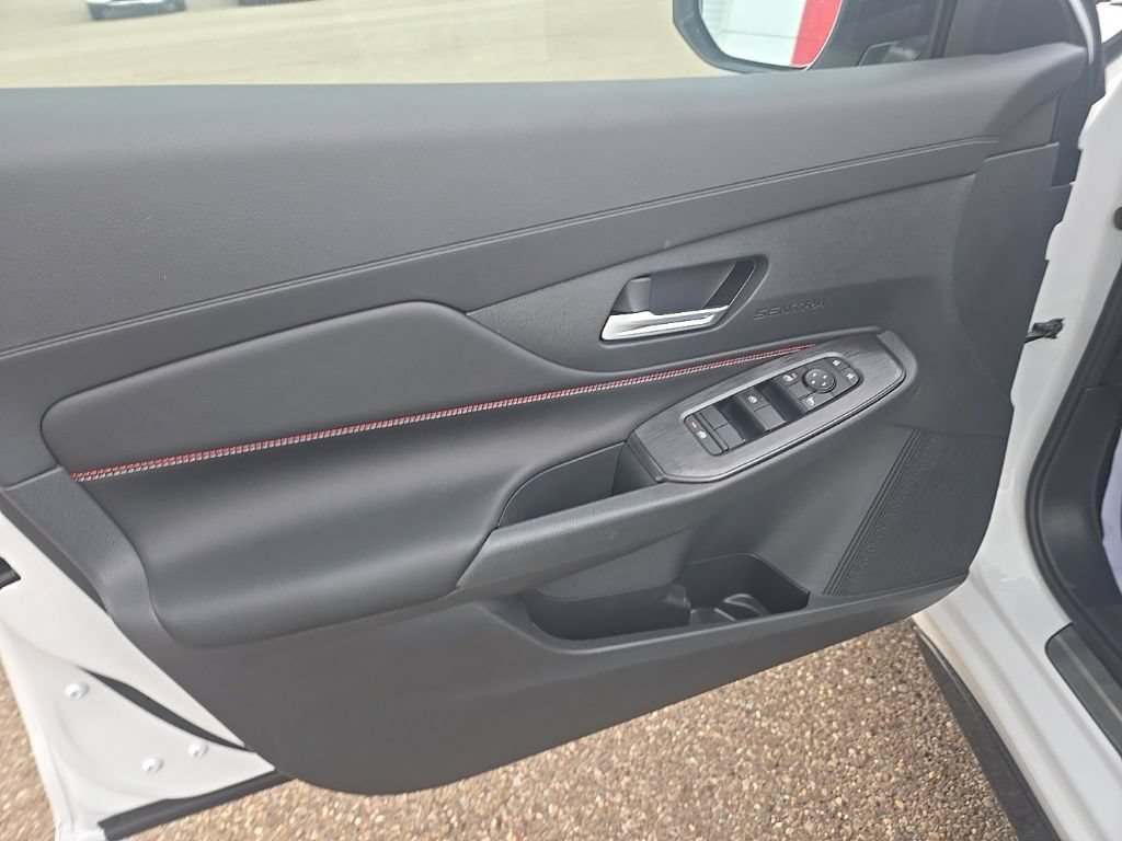 New 2026 Nissan Sentra SR FWD image 14