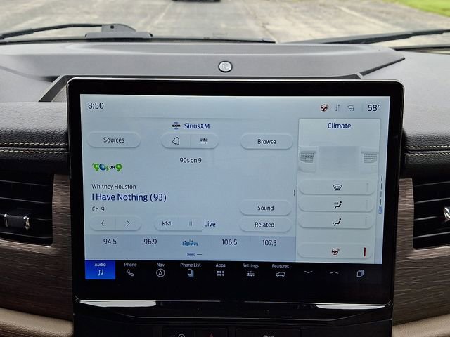 Used 2024 Ford Expedition Limited AWD/4WD image 21