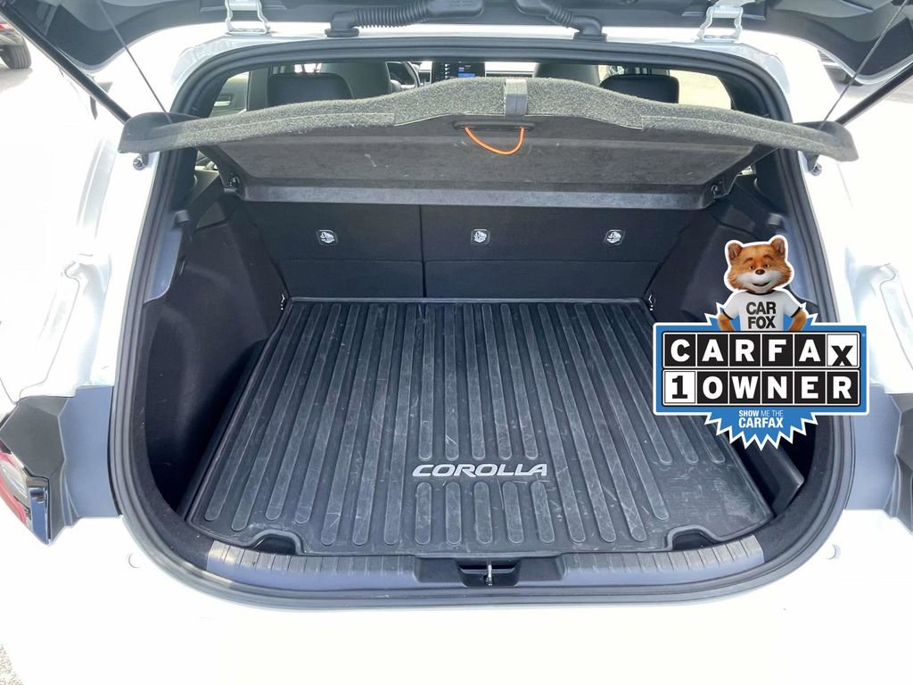 Used 2025 Toyota Corolla XSE image 11