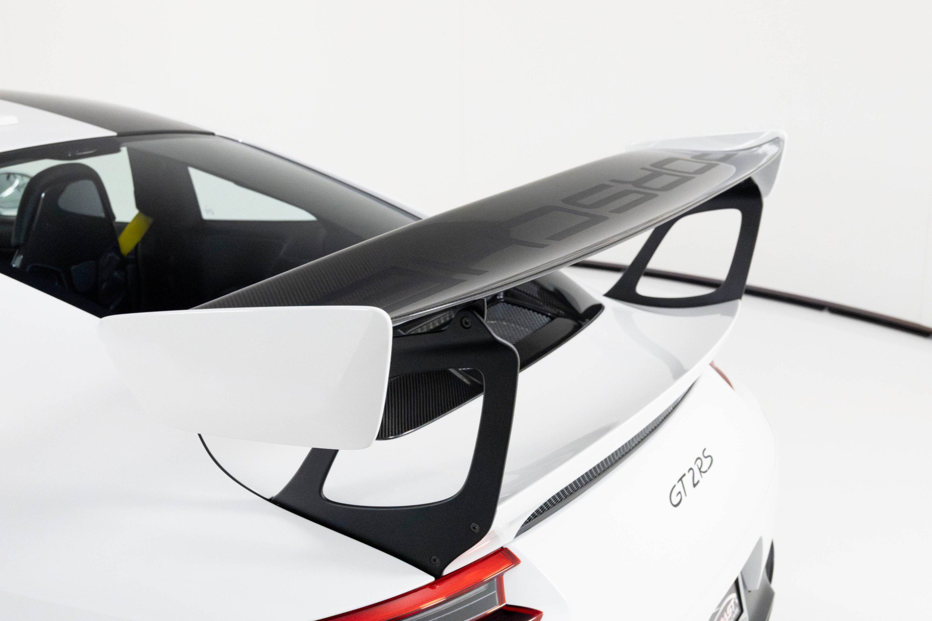 Used 2018 Porsche 911 GT2 RS image 73