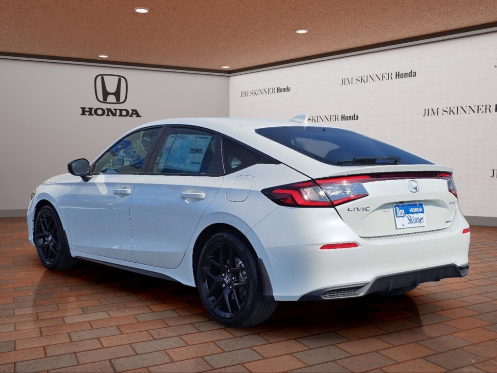 Used 2025 Honda Civic Sport image 7