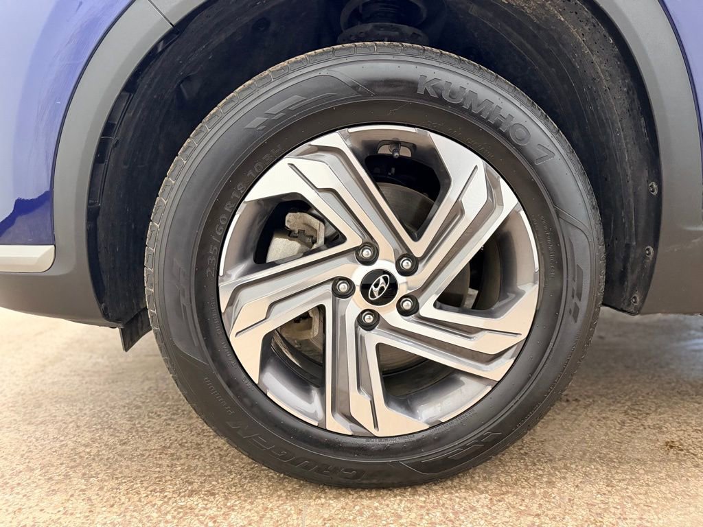 Used 2023 Hyundai Santa Fe SE AWD/4WD image 26