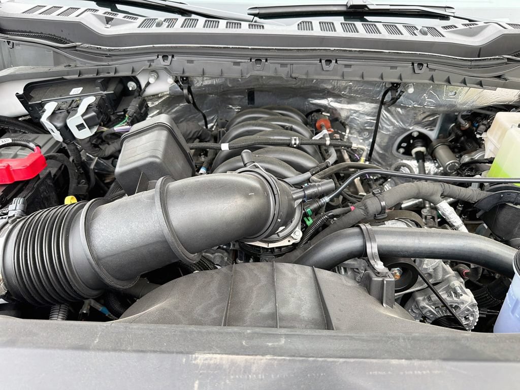 New 2026 Ford F550 4x4 Crew Cab image 12