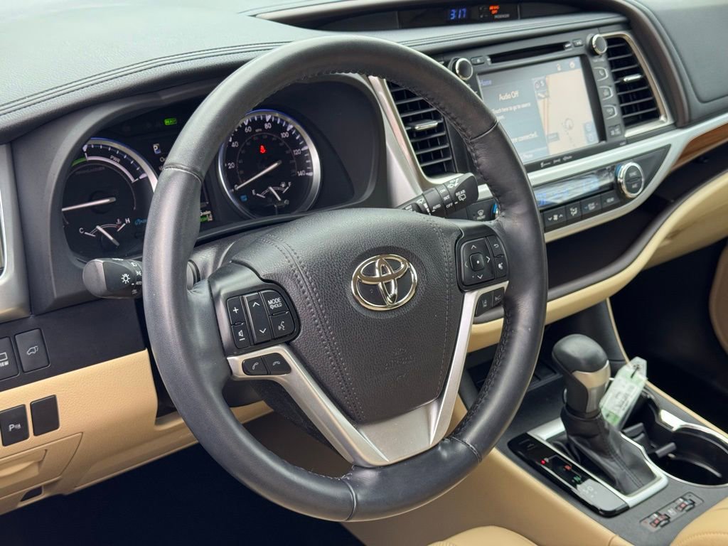 Used 2019 Toyota Highlander Limited Platinum image 19