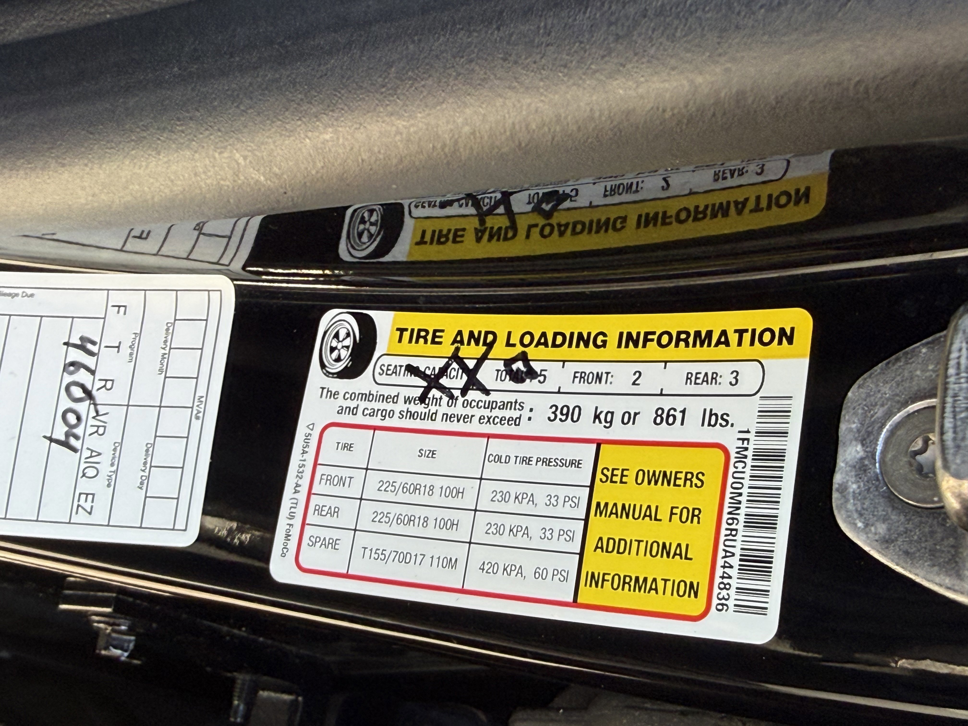 Used 2024 Ford Escape ST-Line w/ Cold Weather Package image 31