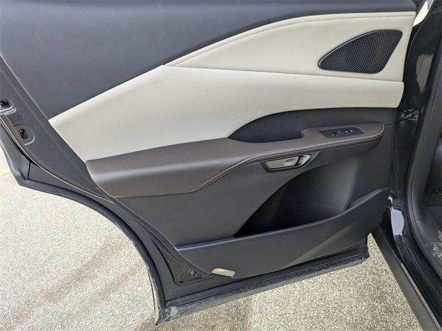 Used 2024 Lexus RX 350 FWD image 23