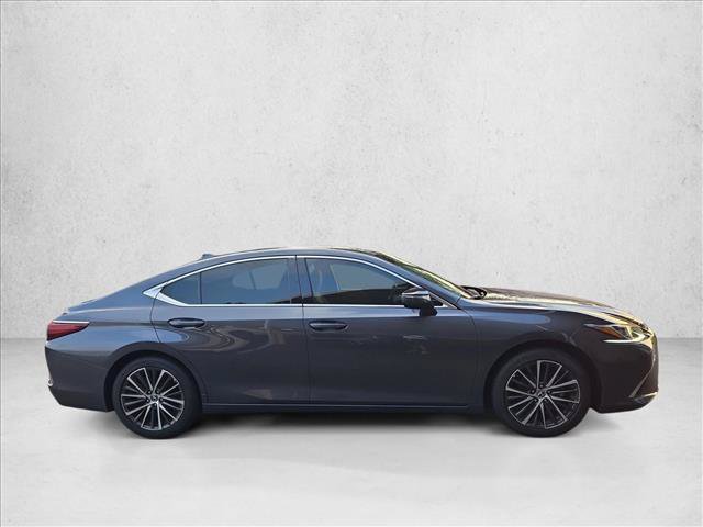 Used 2025 Lexus ES 350 w/ Premium Package FWD image 4