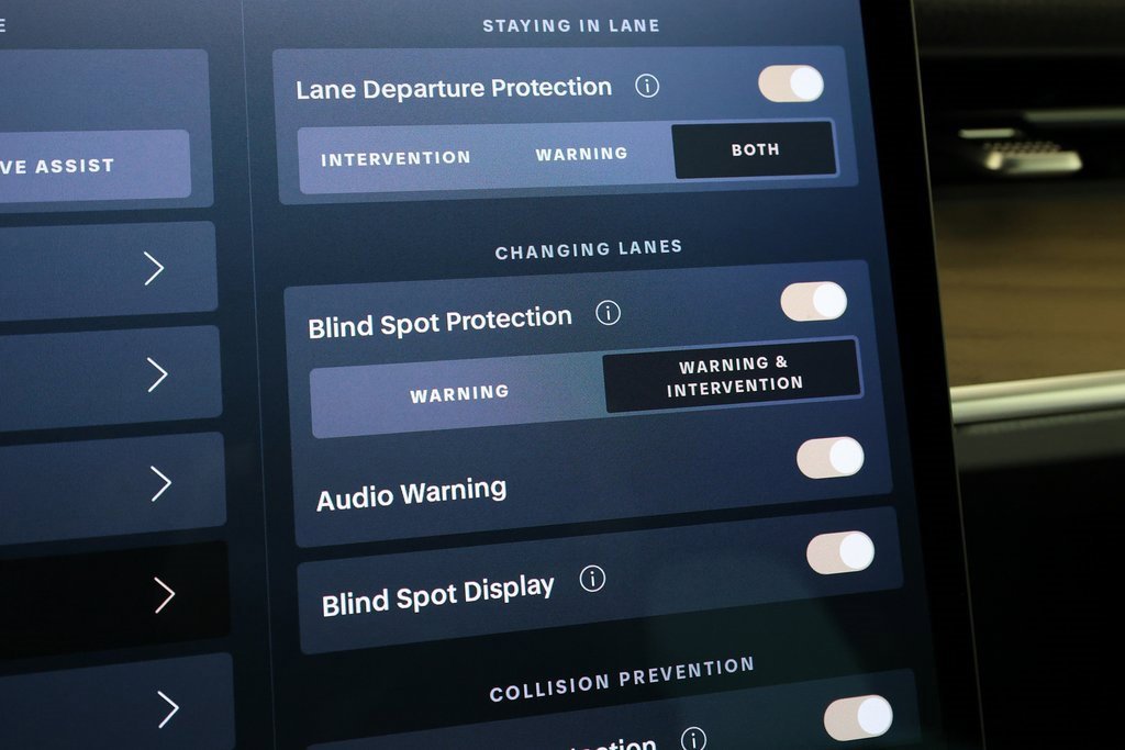 Used 2026 Lucid Gravity Dream image 39