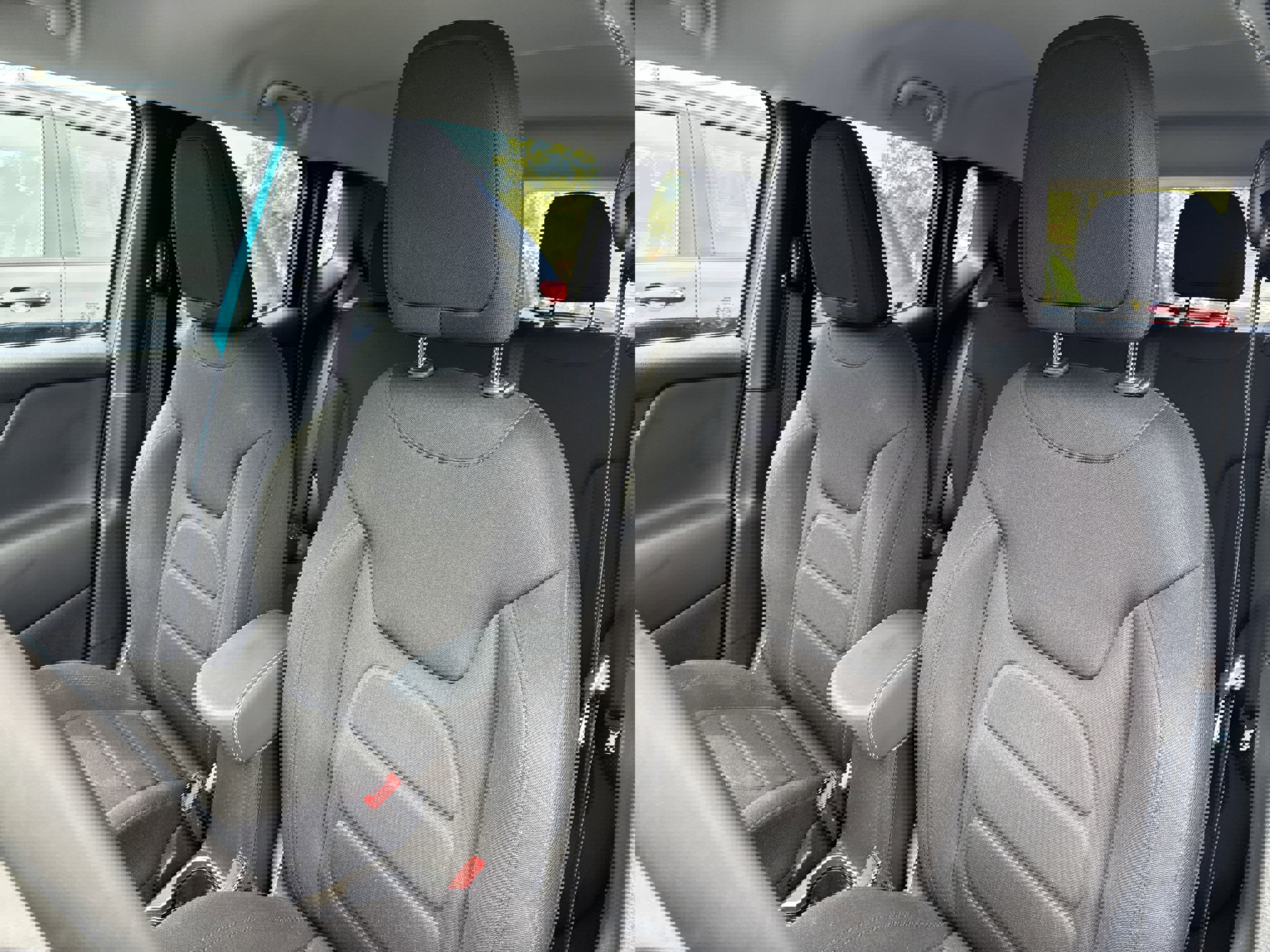 Used 2022 Jeep Renegade Latitude w/ Convenience Group image 10