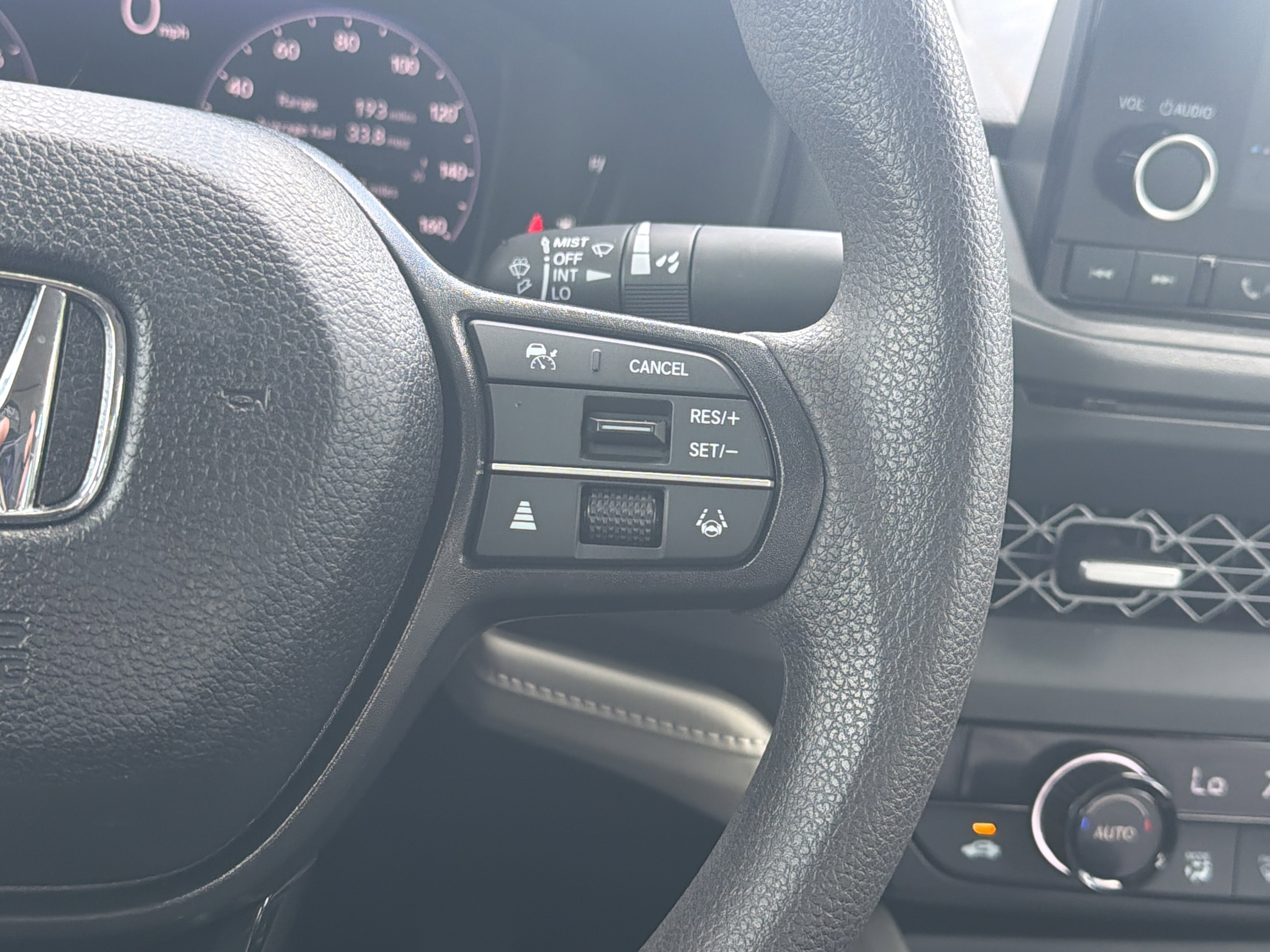 Used 2025 Honda Accord SE image 2