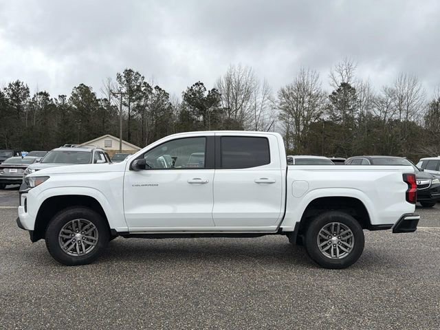Used 2024 Chevrolet Colorado LT w/ LT Convenience Package image 9