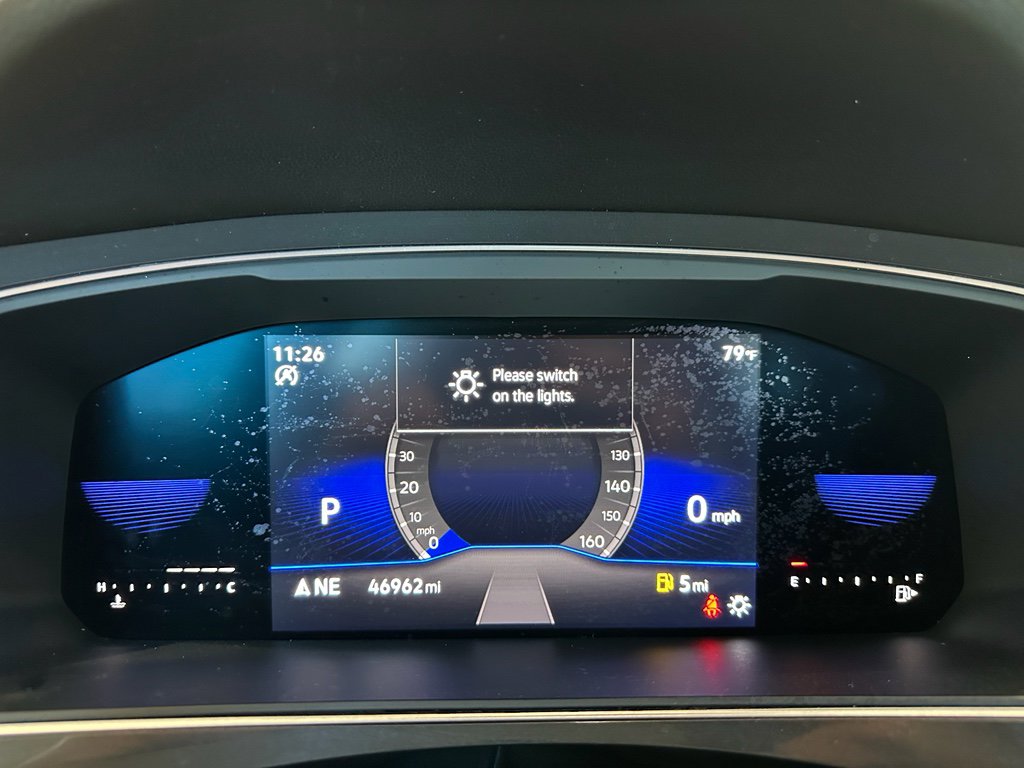 Used 2022 Volkswagen Tiguan SE image 18