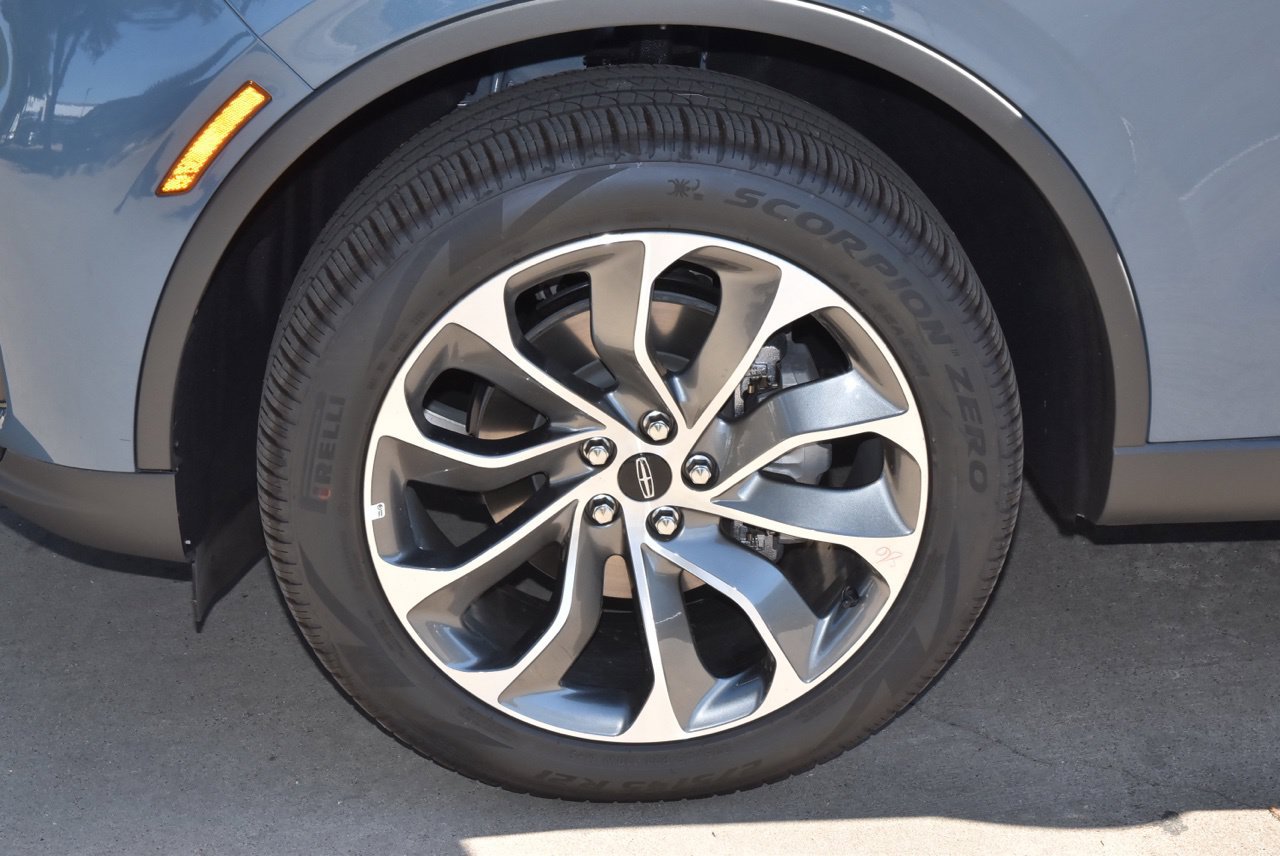 New 2026 Lincoln Aviator Reserve AWD/4WD image 37
