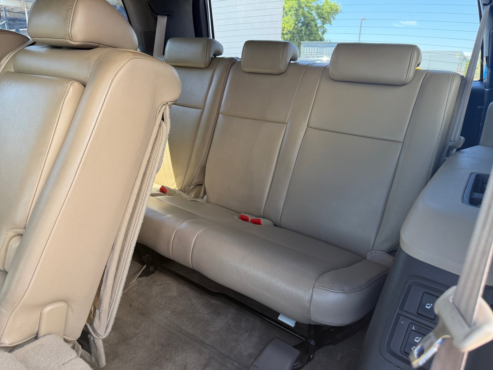 Used 2008 Toyota Sequoia Limited w/ Cold Area Pkg AWD/4WD image 29