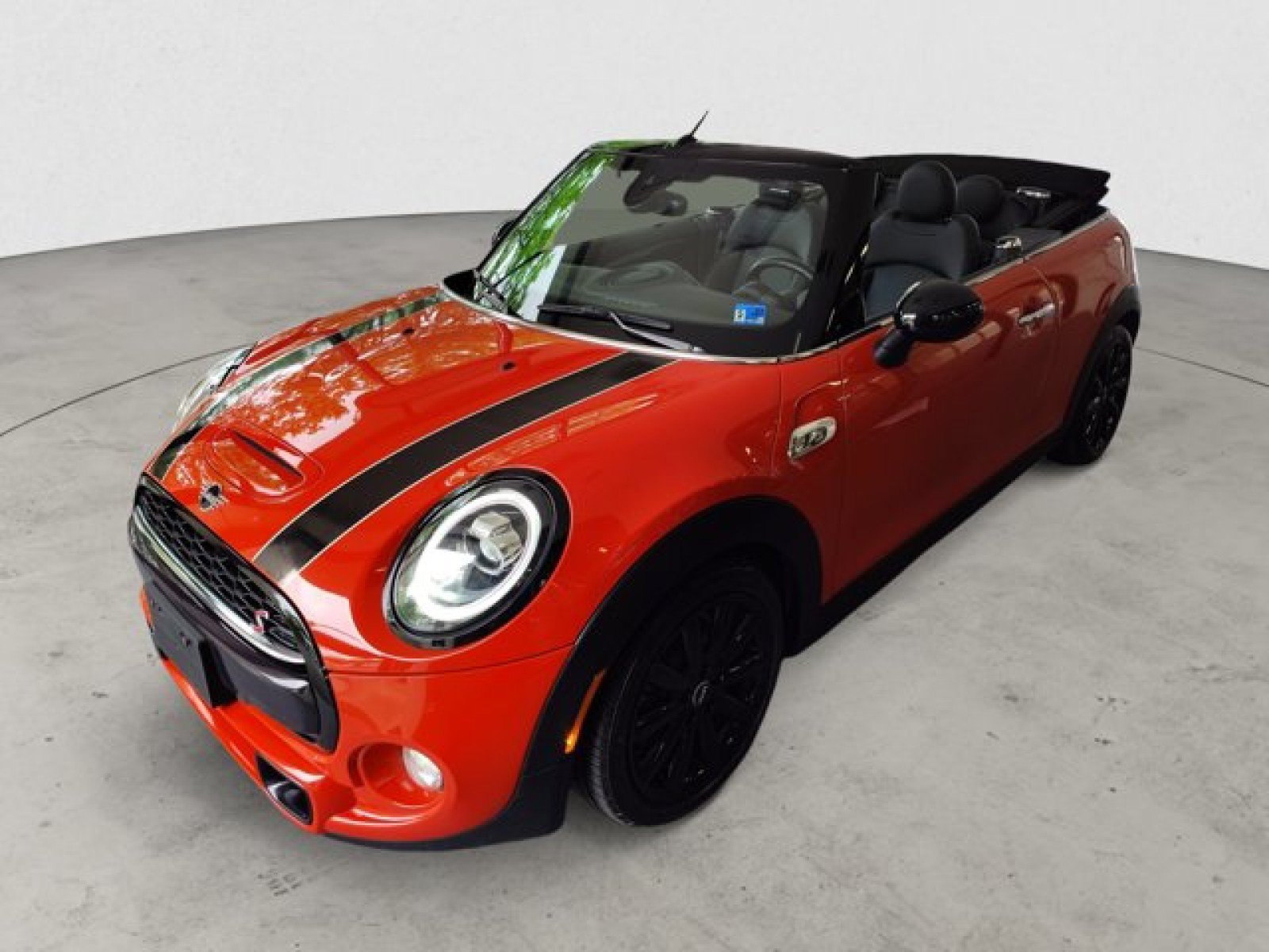 Used 2019 MINI Cooper S w/ Premium Package FWD image 12