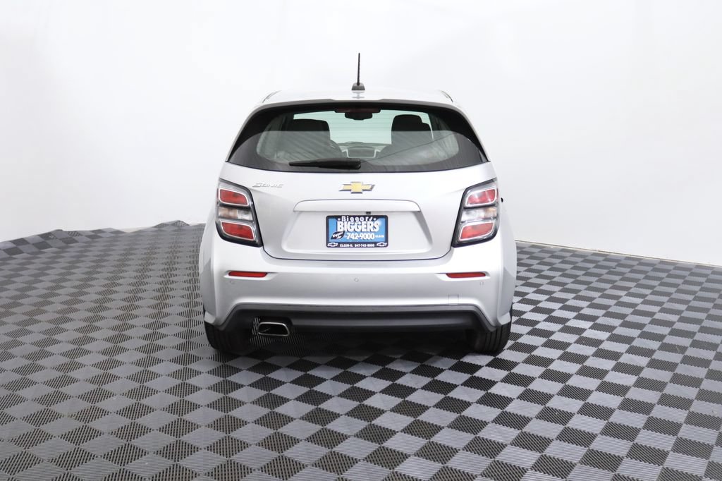 Used 2020 Chevrolet Sonic LT FWD image 10