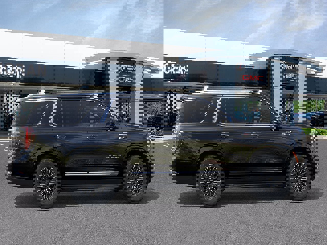New 2026 GMC Yukon Elevation image 8