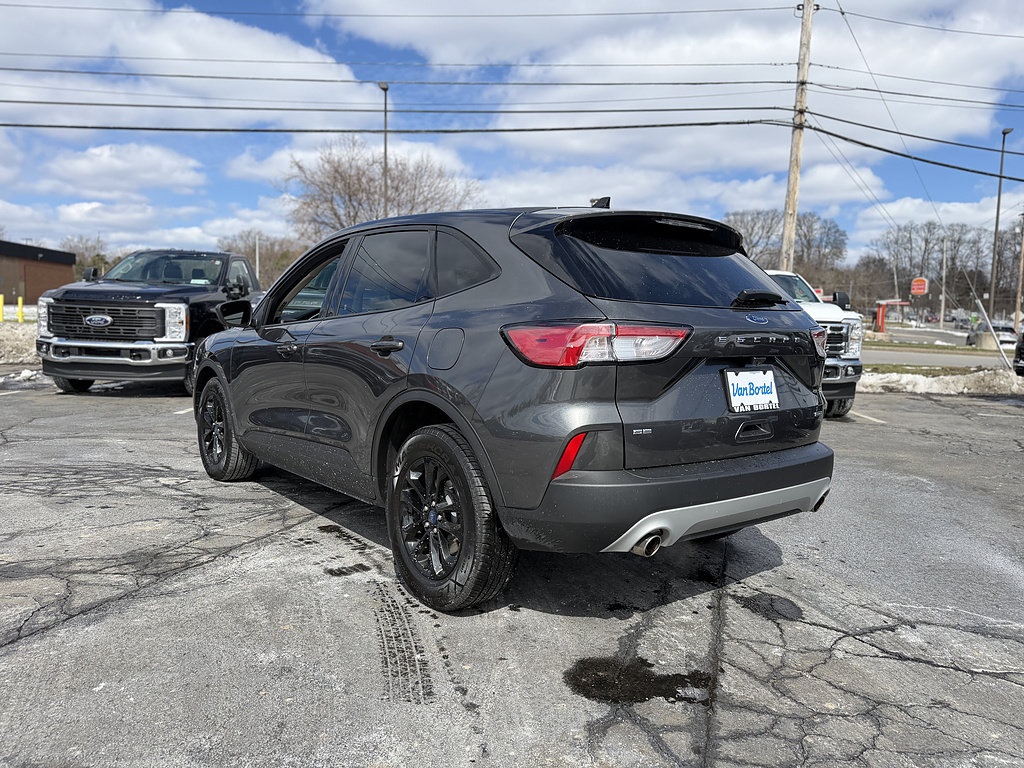Used 2020 Ford Escape SE Sport AWD/4WD image 5