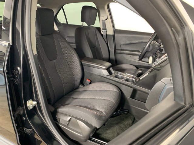 Used 2017 Chevrolet Equinox LT w/ Convenience Package image 34