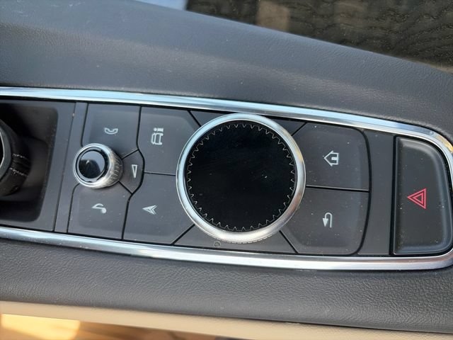 Used 2024 Cadillac Escalade Premium Luxury w/ Performance Package AWD/4WD image 22