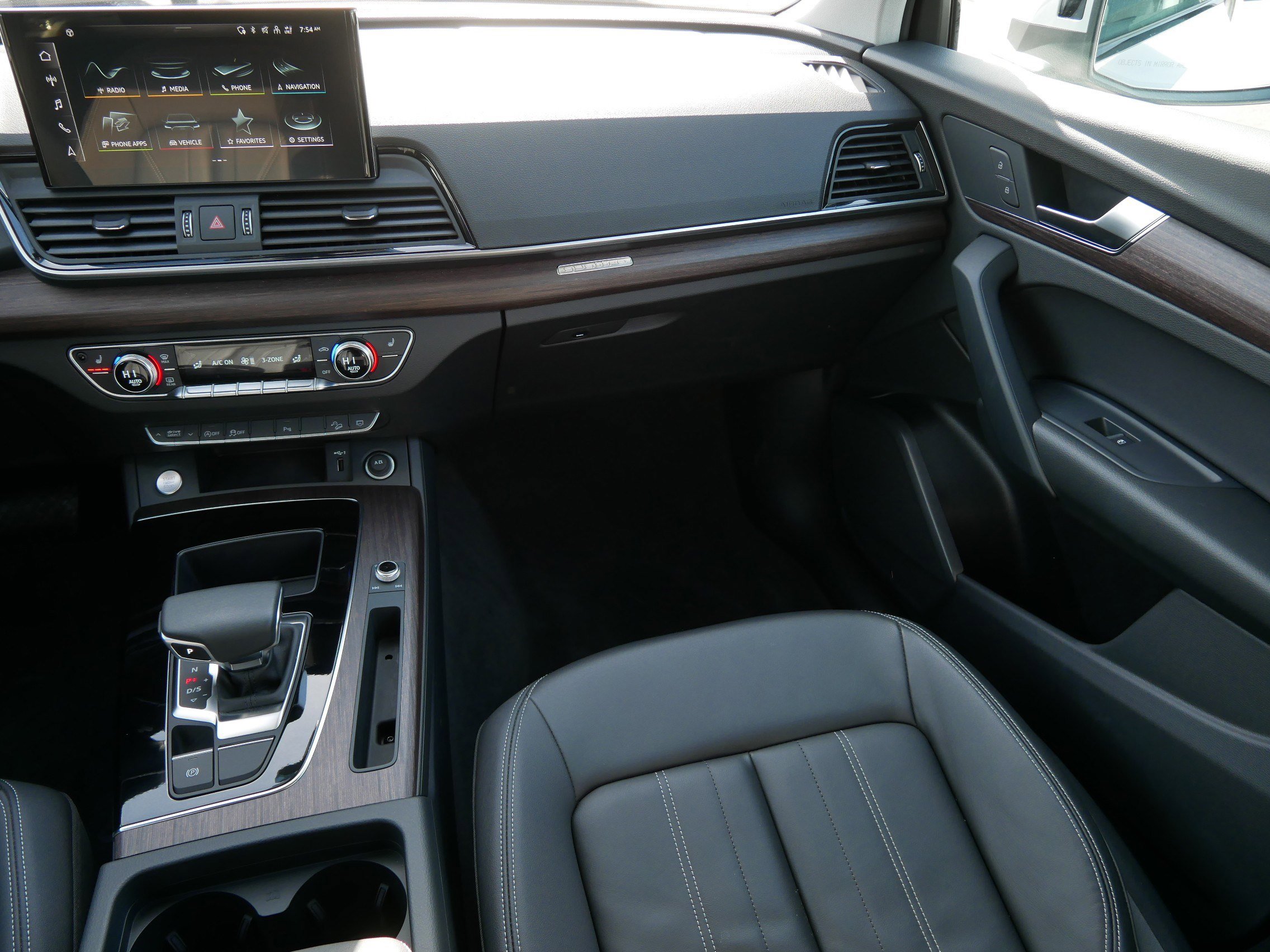 Used 2025 Audi Q5 2.0T Premium w/ Convenience Plus Package image 20