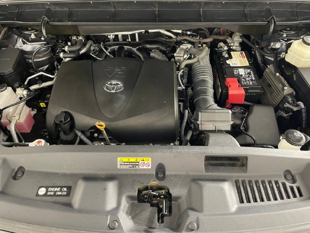 Used 2020 Toyota Highlander XLE AWD/4WD image 20