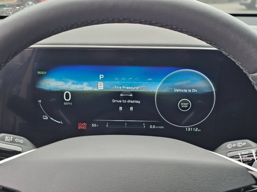 Certified 2023 Kia Niro Wind w/ Wind Preserve Package FWD image 12