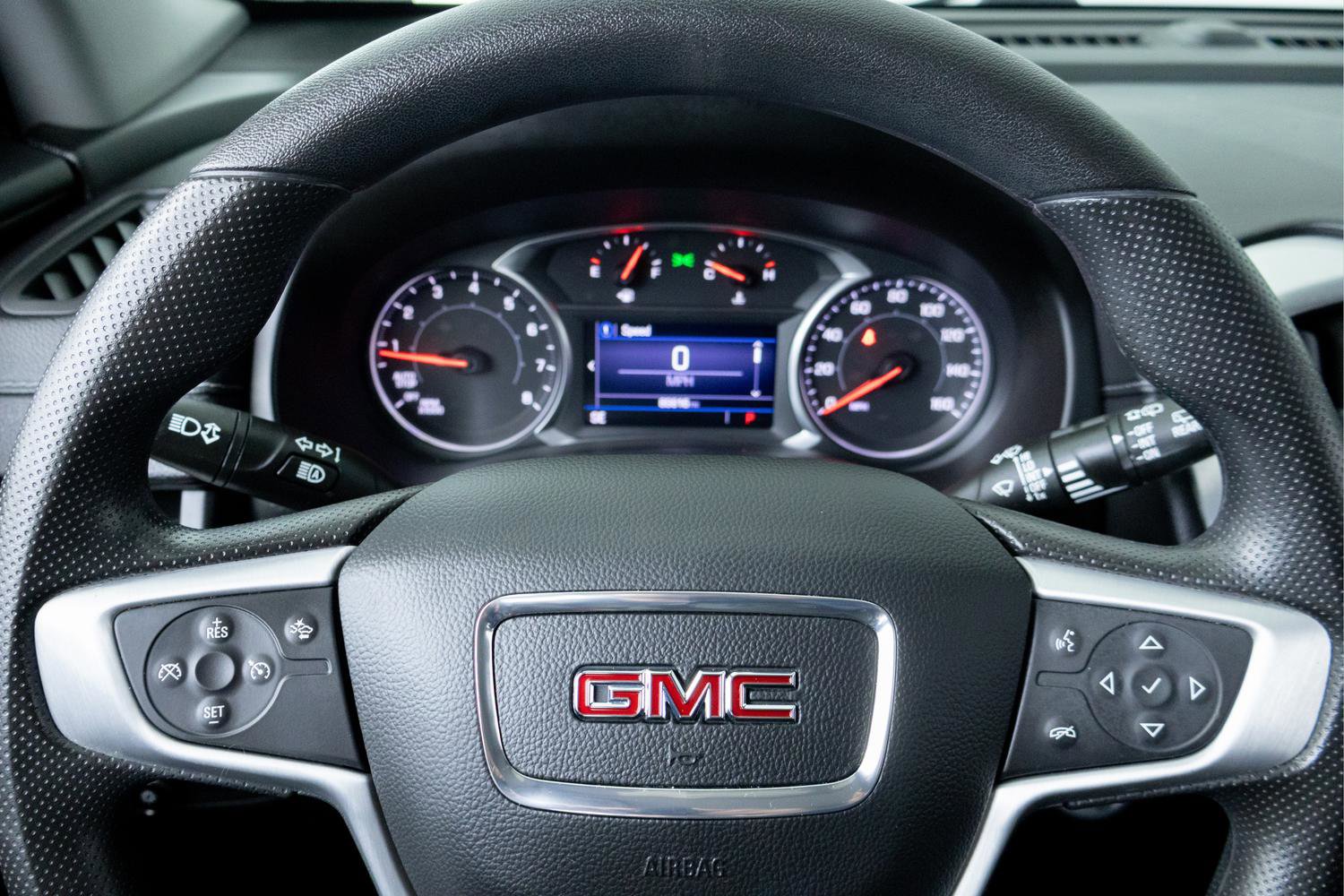 Used 2022 GMC Terrain SLE w/ Driver Convenience Package image 16