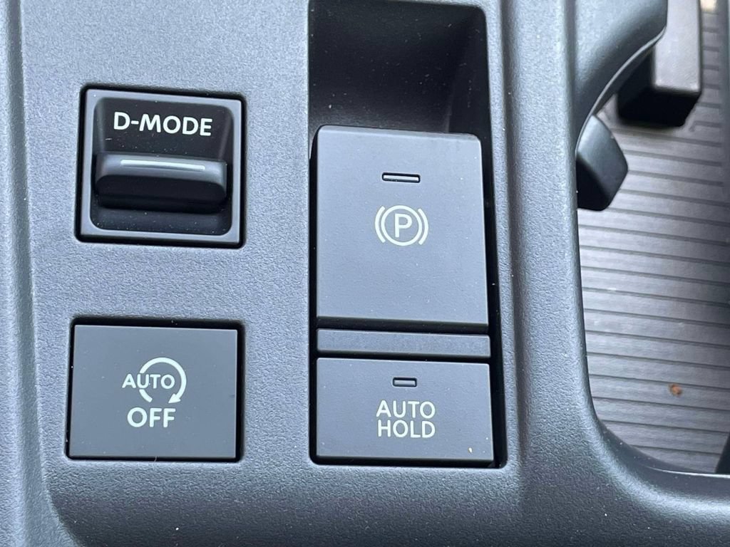 New 2026 Nissan Sentra SL w/ Floor Mat Package FWD image 30