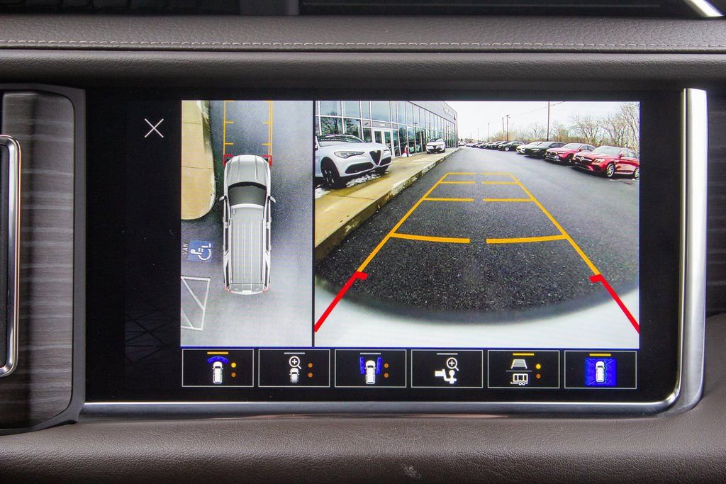 Used 2023 GMC Yukon Denali w/ LPO, Floor Liner Package image 18