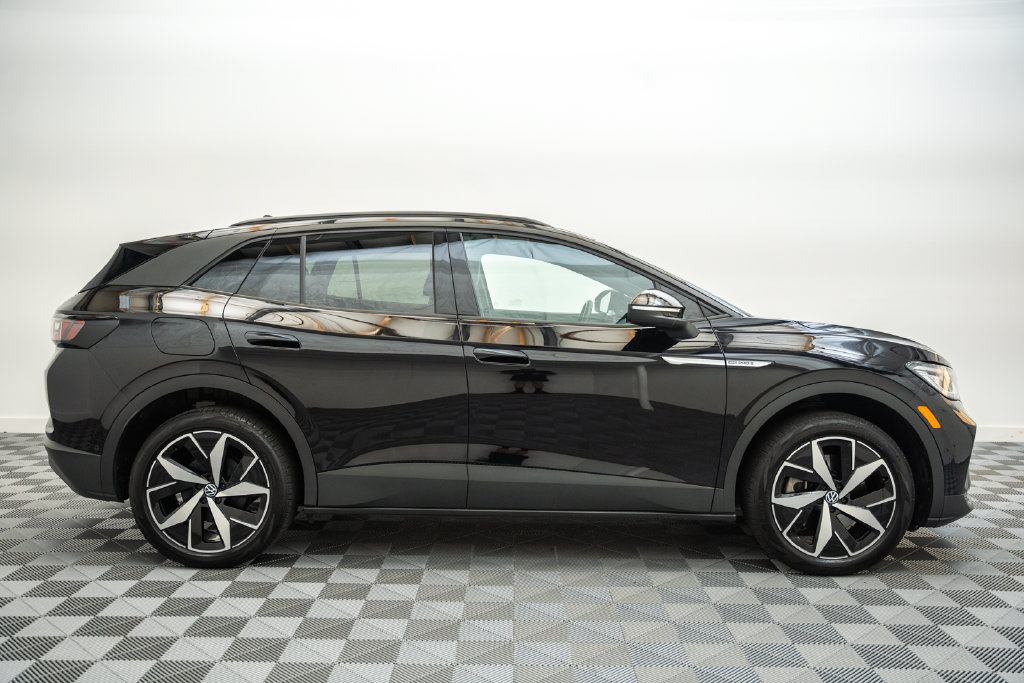 Used 2023 Volkswagen ID.4 Pro S AWD/4WD image 4