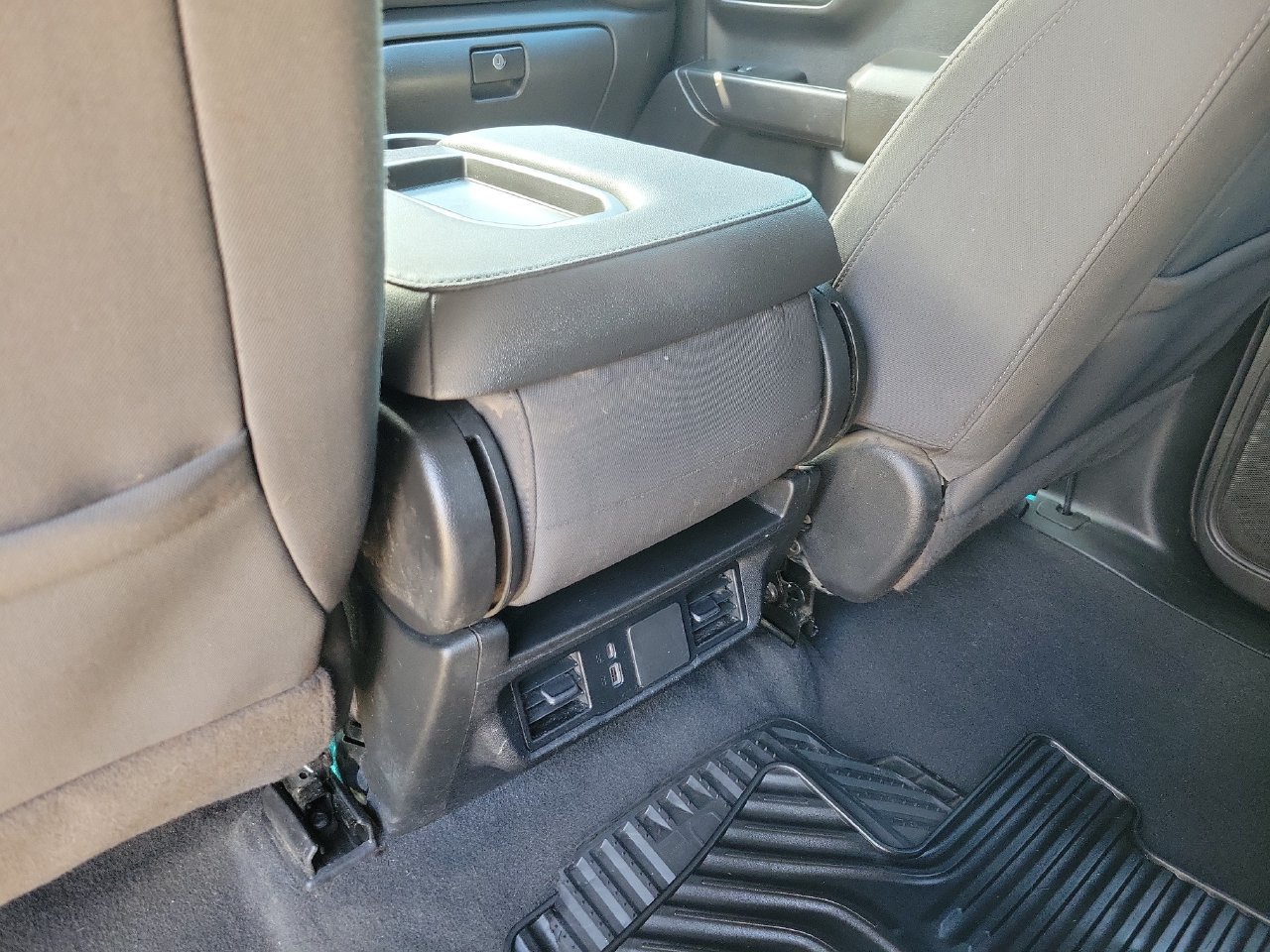 Certified 2024 Chevrolet Silverado 1500 Custom RWD image 11