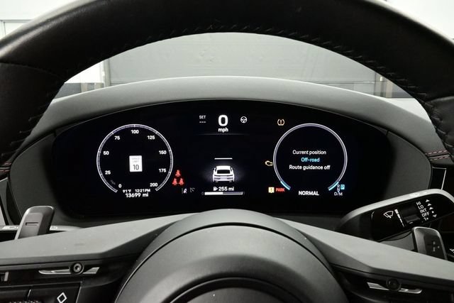 Certified 2024 Porsche Panamera 4 AWD/4WD image 9